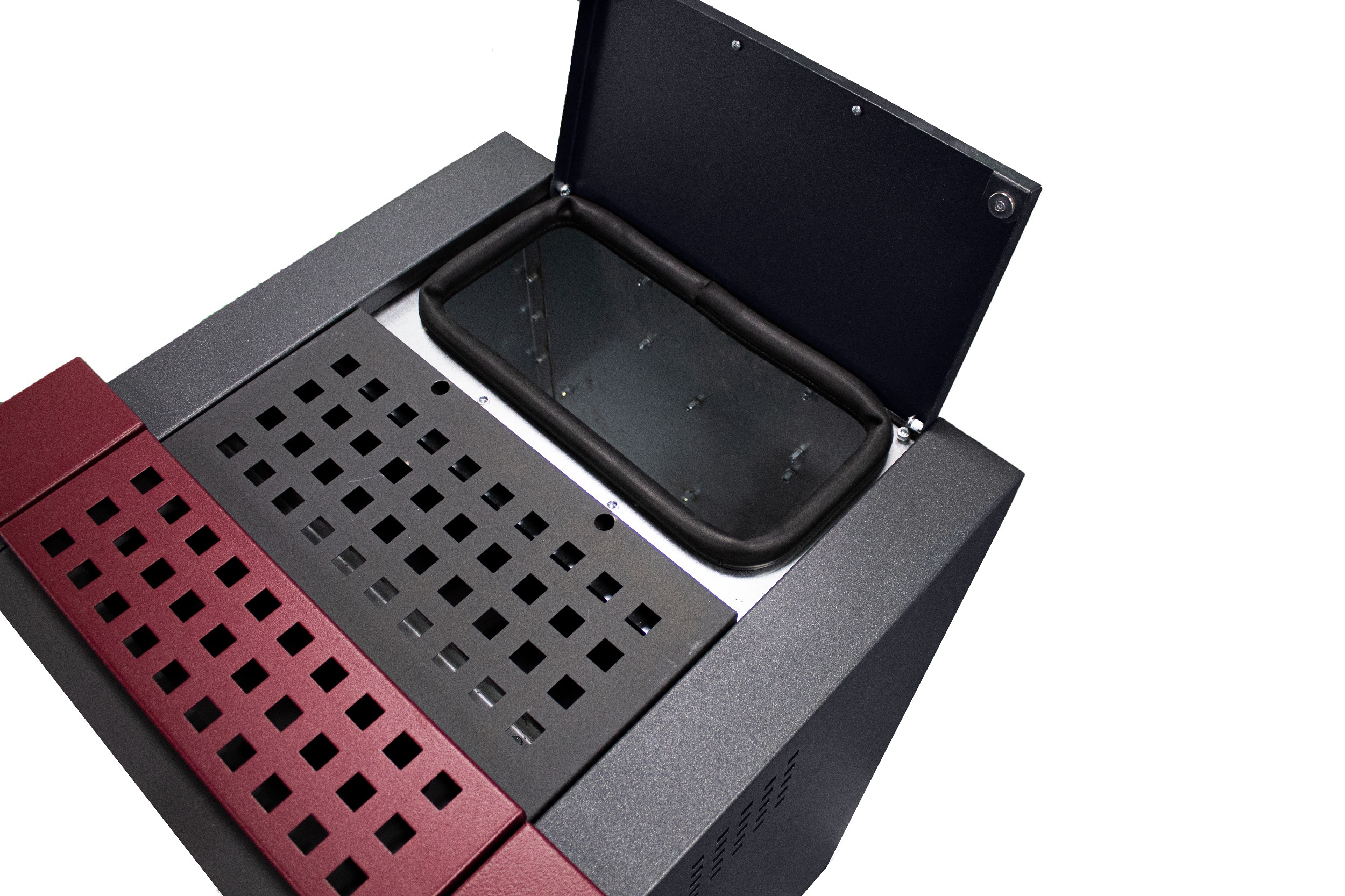Pachet pentru incalzire Semineu (Soba) pe Peleti cu aer cald Fornello Magnesia 9 KW culoare Bordeaux si kit evacuare 25 metri