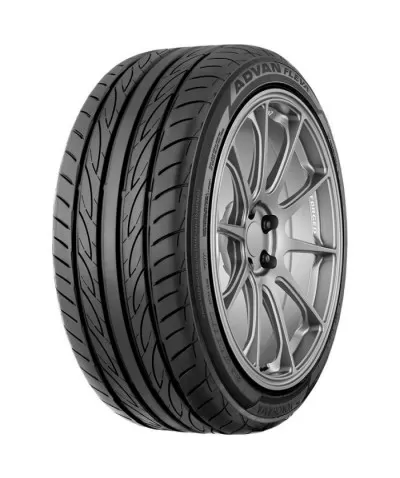 YOKOHAMA ADVAN FLEVA V701 245/40R18 97W XL