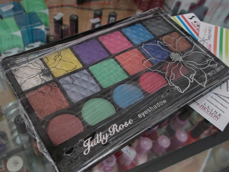 Trusa farduri Angel Cosmetics Jully Rose Shiny Wet Eyeshadows -02